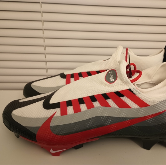 🆕 Nike Air Vapor Edge Pro 360 TB Red/Black/Grey/White color way - Picture 3 of 6